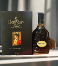 Load image into Gallery viewer, Hennessy X.O. Cognac 375ml