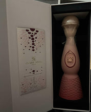 Load image into Gallery viewer, 2024 Clase Azul Edicion Especial Rosa- Pink Tequila 1Lt
