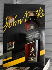 Johnnie