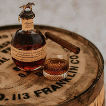 Load image into Gallery viewer, Blanton&#39;s Original Single Barrel Bourbon Whiskey 750ml
