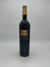 Load image into Gallery viewer, J. Lohr Cuvee St. E Red Blend 750ml
