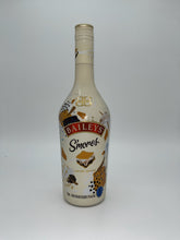 Load image into Gallery viewer, Baileys S'Mores Limited Edition Irish Cream Liqueur 750ml
