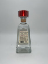 Load image into Gallery viewer, 1800 Silver Tequila 49ers bottle 750ml
