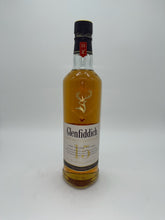 Load image into Gallery viewer, Glenfiddich Our Solera 15 Year Old Single Malt Scotch Whisky 750ml
