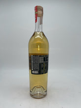 Load image into Gallery viewer, Ladron Agave Spirit Reposado 750ml
