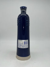 Load image into Gallery viewer, Komos Cristalino Anejo Tequila 750ml
