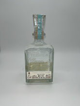 Load image into Gallery viewer, Cava De Oro Plata Tequila Tahona 750ml
