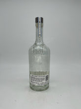 Load image into Gallery viewer, Codigo 1530 Blanco Tequila 750ml
