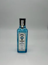 Load image into Gallery viewer, Bombay Sapphire London Dry Gin 200ml
