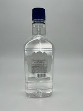 Load image into Gallery viewer, Taaka vodka 750ml
