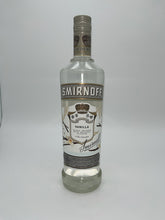 Load image into Gallery viewer, Smirnoff Vanilla 750ml
