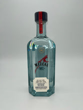 Load image into Gallery viewer, Mezcal Gin MG Joven 750ml
