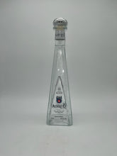 Load image into Gallery viewer, Alderete Blanco 750ml
