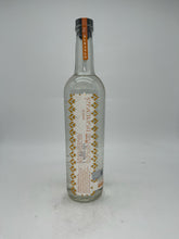 Load image into Gallery viewer, Derrumbes Durango Joven Mezcal 750ml
