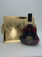 Load image into Gallery viewer, Hennessy X.O Julien Colombier 750ml
