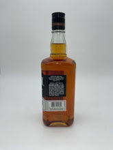 Load image into Gallery viewer, Benchmark Bonded 100 proof bourbon whiskey 750ml
