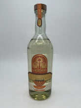 Load image into Gallery viewer, Lagrimas Del Valle Reposado El Chiqueno Tequila 750ml
