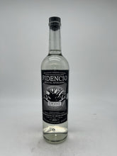 Load image into Gallery viewer, Fidencio Tepextate Joven Mezcal 750ml
