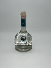 Load image into Gallery viewer, Don Pilar Blanco Tequila 750ml
