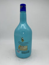 Load image into Gallery viewer, MOntego Bay Caribbean Rum Coconut Liquor 1.75ml
