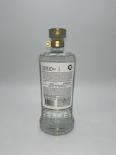 Load image into Gallery viewer, Castle &amp; Key Roots Of Ruin Gin 750ml
