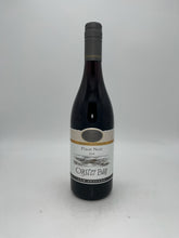 Load image into Gallery viewer, Oyster Bay Pinot Noir 750ml
