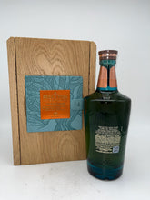 Load image into Gallery viewer, Midleton Very Rare Foret de Troncais Oak Cask Finish Blended Irish Whiskey 750ml
