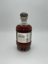 Load image into Gallery viewer, Peerless Straight rye whiskey small batch 750ml
