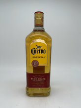 Load image into Gallery viewer, Jose Cuervo Especial 1.75ml Gold
