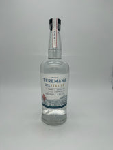 Load image into Gallery viewer, Teremana Small Batch Blanco Tequila 750ml
