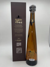 Load image into Gallery viewer, Don Julio 1942 Anejo Tequila 750ml

