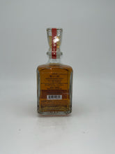Load image into Gallery viewer, Cava de Oro Anejo Tequila 750ml
