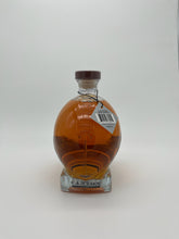 Load image into Gallery viewer, Cooperstown Canton Football Bourbon Whiskey 750ml
