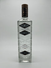 Load image into Gallery viewer, Boomsma Jonge Genever Artisanal 750ml
