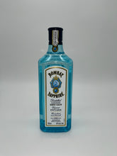 Load image into Gallery viewer, Bombay Sapphire London Dry Gin 750ml
