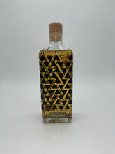 Load image into Gallery viewer, Viva XXXII Extra Anejo Tequila 750ml
