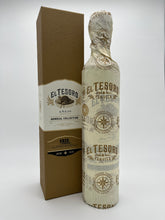 Load image into Gallery viewer, El Tesoro Mundial Collection: Knob Creek 750ml
