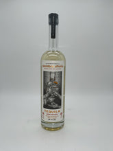 Load image into Gallery viewer, Siembra Alteno Reposado highland 750ml
