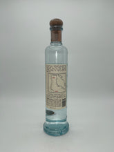 Load image into Gallery viewer, Fog Point Hangar 1 vodka 750ml
