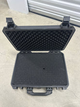 Load image into Gallery viewer, Hard Shell Case For High End Bottle Transport
