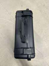 Load image into Gallery viewer, Hard Shell Case For High End Bottle Transport
