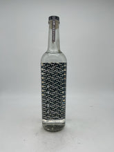 Load image into Gallery viewer, Derrumbes Michoacan Mezcal 750ml
