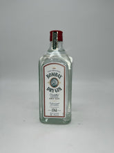 Load image into Gallery viewer, Bombay Dry Gin London Dry Gin 750ml
