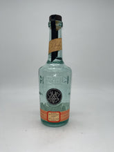 Load image into Gallery viewer, Meili by Jason Momoa Montana Vodka 750ml
