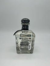Load image into Gallery viewer, Don Julio 70th Anniversary Anejo Claro Tequila 750ml
