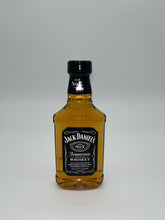Load image into Gallery viewer, Jack Daniel's old no 7 200ml
