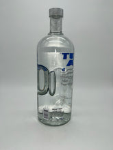 Load image into Gallery viewer, Absolut Vodka 1.75ml
