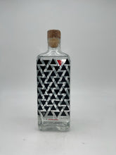 Load image into Gallery viewer, Viva XXXII Joven Tequila 750ml
