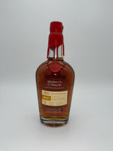 Load image into Gallery viewer, 2022 Maker's Mark BRT-01 Wood Finishing Series Limited Release Kentucky Straight Bourbon Whisky 750ml
