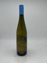 Load image into Gallery viewer, J. Lohr White Riesling 750ml
